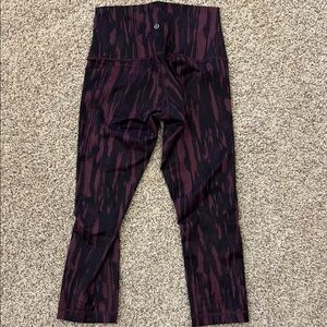 Lululemon cropped  Patterned Leggings
